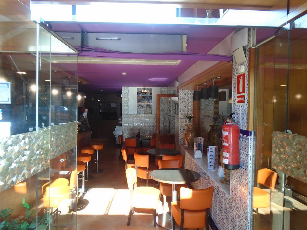 Hostal Fonda Galicia Cardedeu Exterior foto
